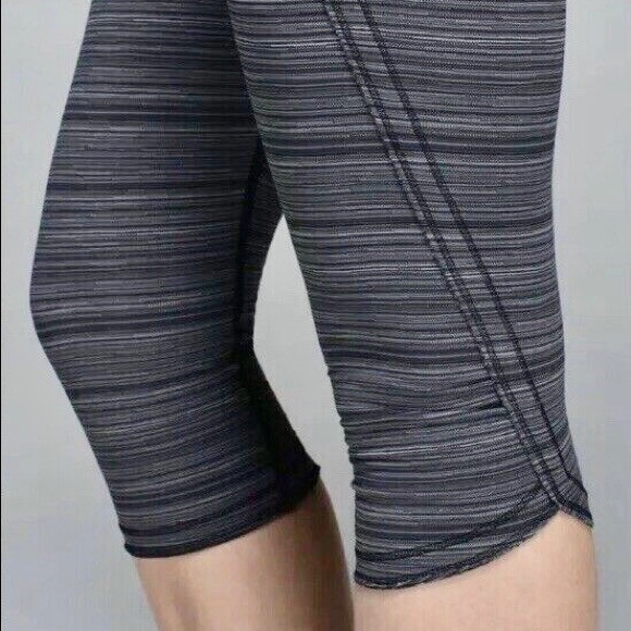 Lululemon Run Top Speed Crop Cyber Stripe Leggings - Picture 5 of 11